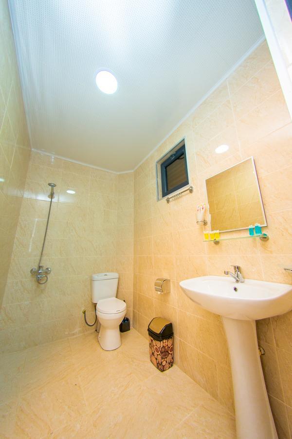 Hotel Gori Kobuleti Esterno foto