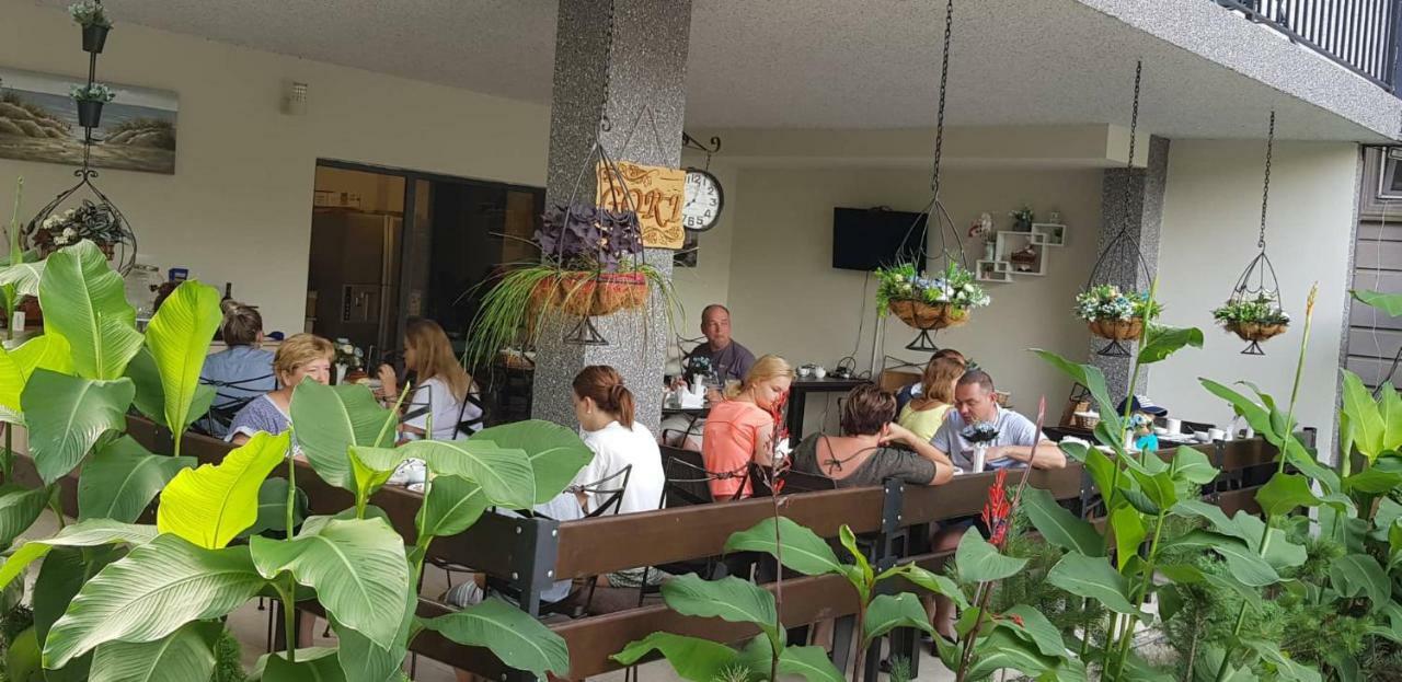 Hotel Gori Kobuleti Esterno foto